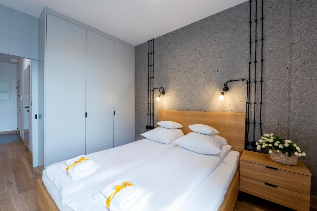 Aparthotel Kolejowa Apartamenty Warsaw Exterior photo
